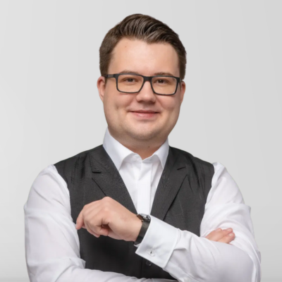 Ken  Keiper  - Podcaster